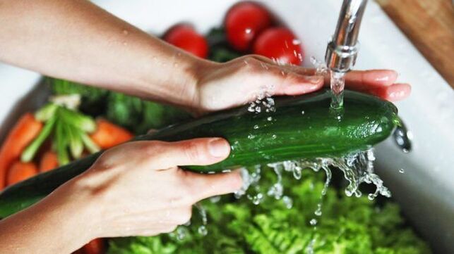 การล้างผักเพื่อป้องกันการติดเชื้อปรสิตโปรโตซัว